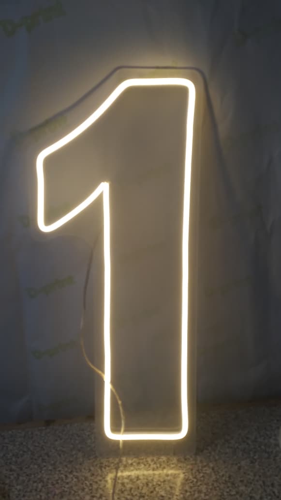 NUMERO LED 1