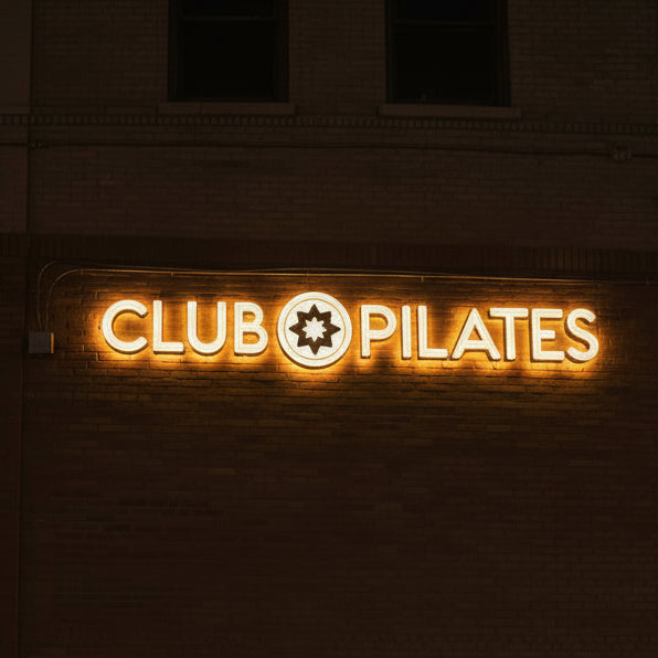 3D RETRO ILUMINADO CLUB PILATES
