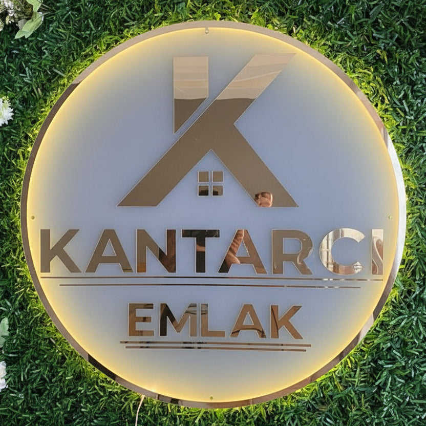 LOGO EN ACRILICO DORADO