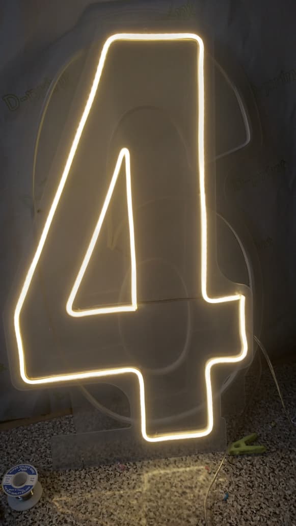 NUMERO 4