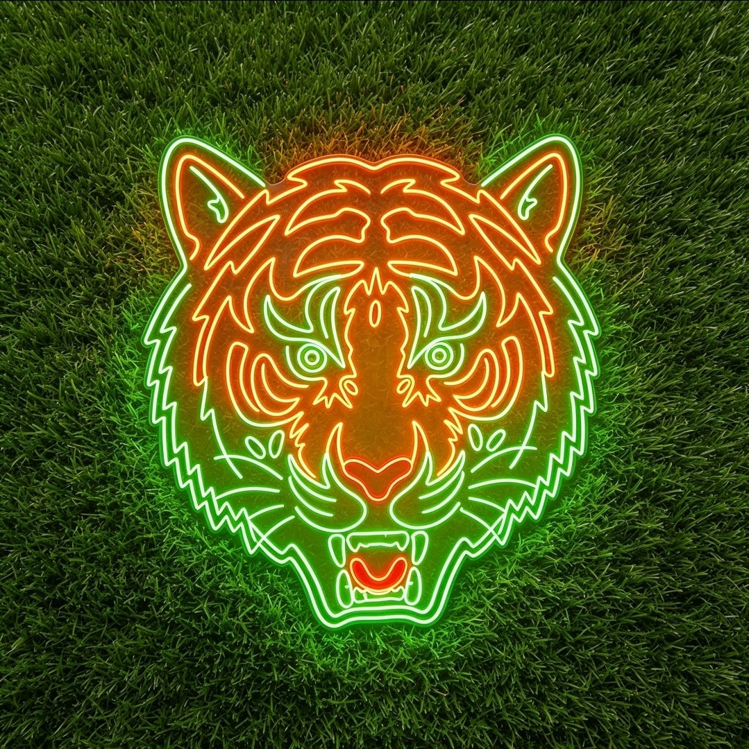 Cabeza de Otorongo – Luces LED neón, colores brillantes, acrílico transparente.