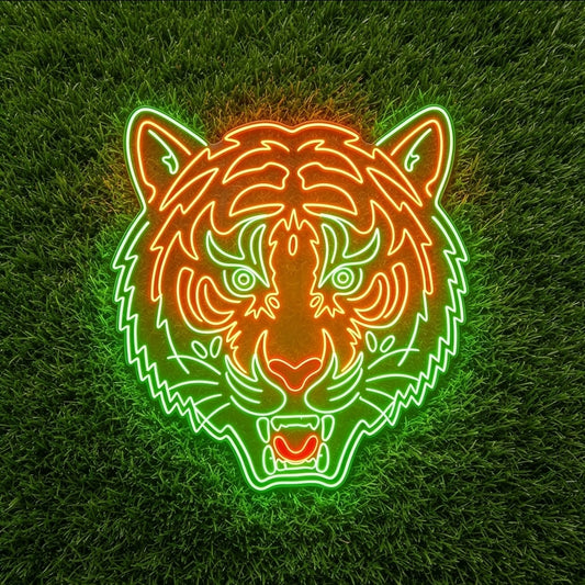 Cabeza de Otorongo – Luces LED neón, colores brillantes, acrílico transparente.